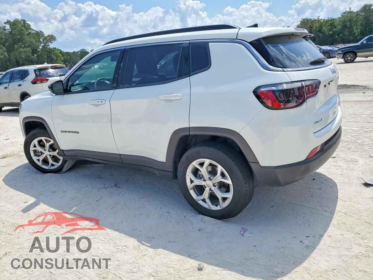 JEEP COMPASS 2024 - 3C4NJDBN4RT110147