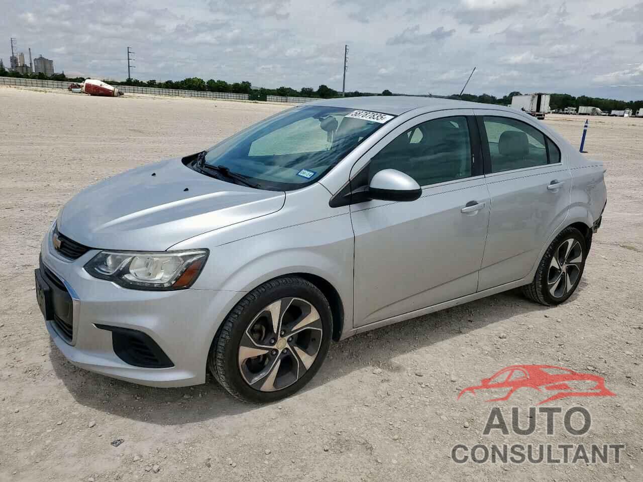 CHEVROLET SONIC 2017 - 1G1JF5SB3H4109189