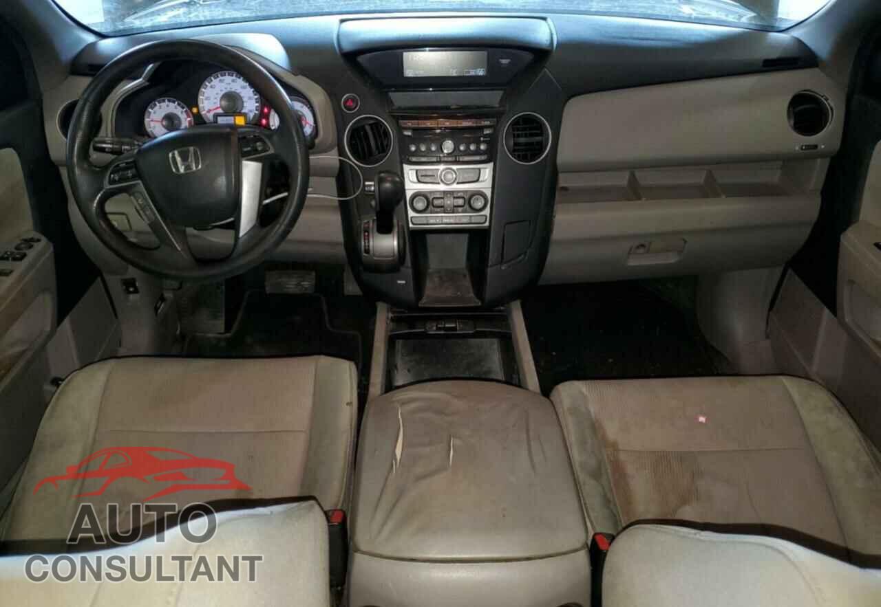 HONDA PILOT 2012 - 5FNYF3H46CB016395