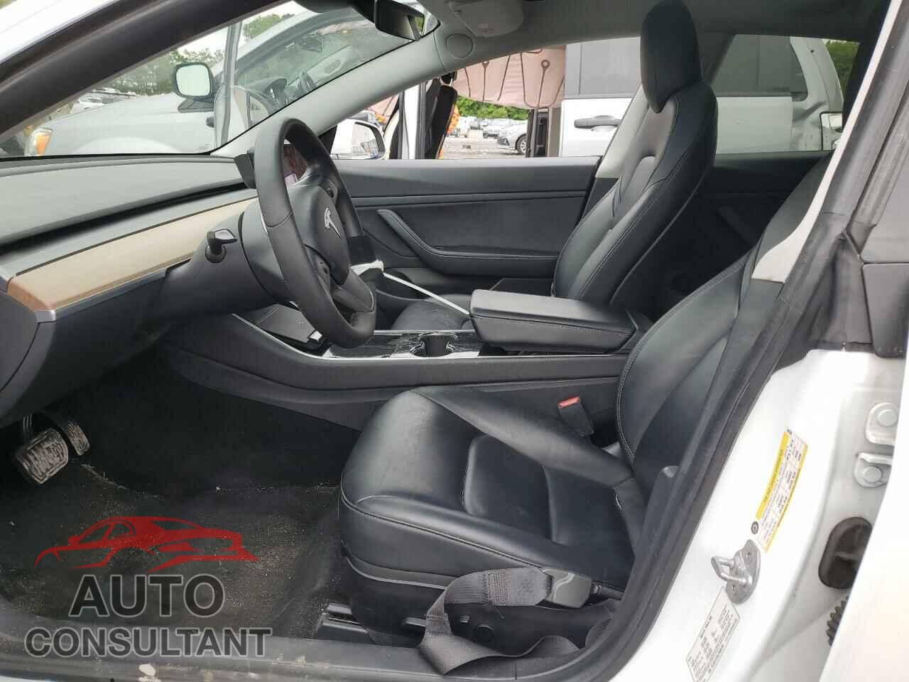 TESLA MODEL 3 2020 - 5YJ3E1EA4LF658769