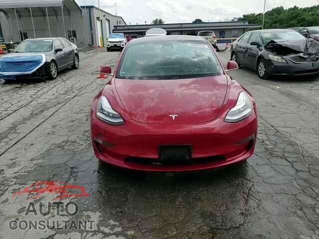 TESLA MODEL 3 2019 - 5YJ3E1EB2KF210523