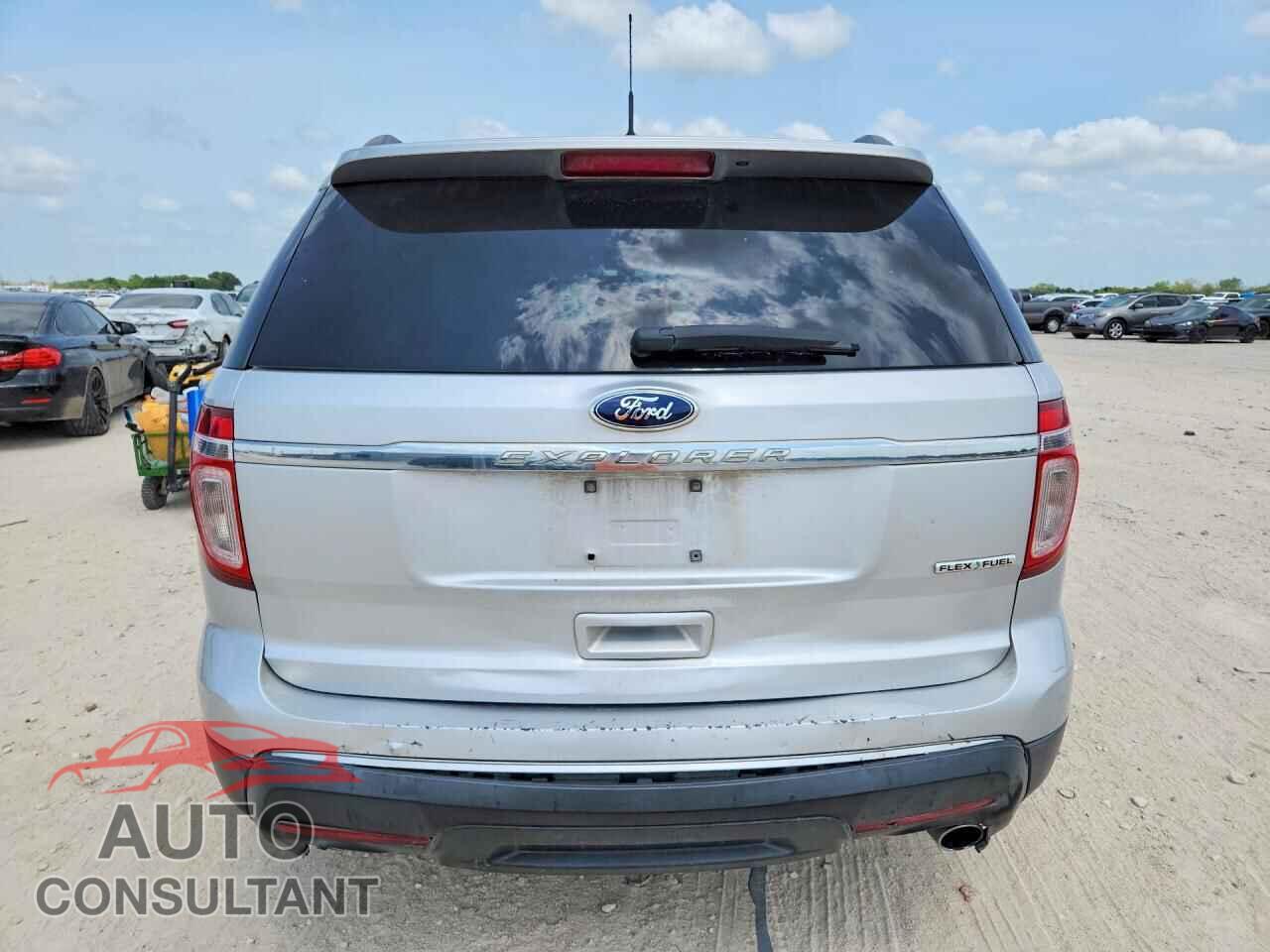 FORD EXPLORER 2015 - 1FM5K7B88FGA76704