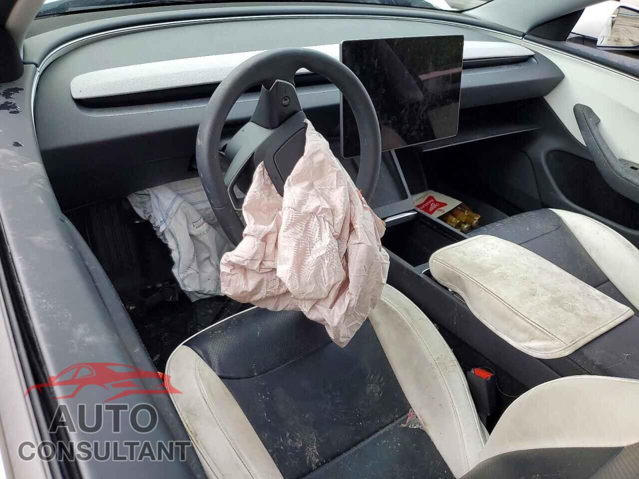 TESLA MODEL 3 2025 - 5YJ3E1EA1SF992014