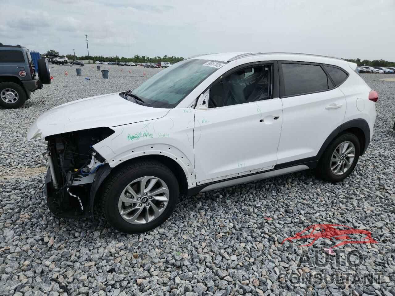 HYUNDAI TUCSON 2018 - KM8J33A41JU670631