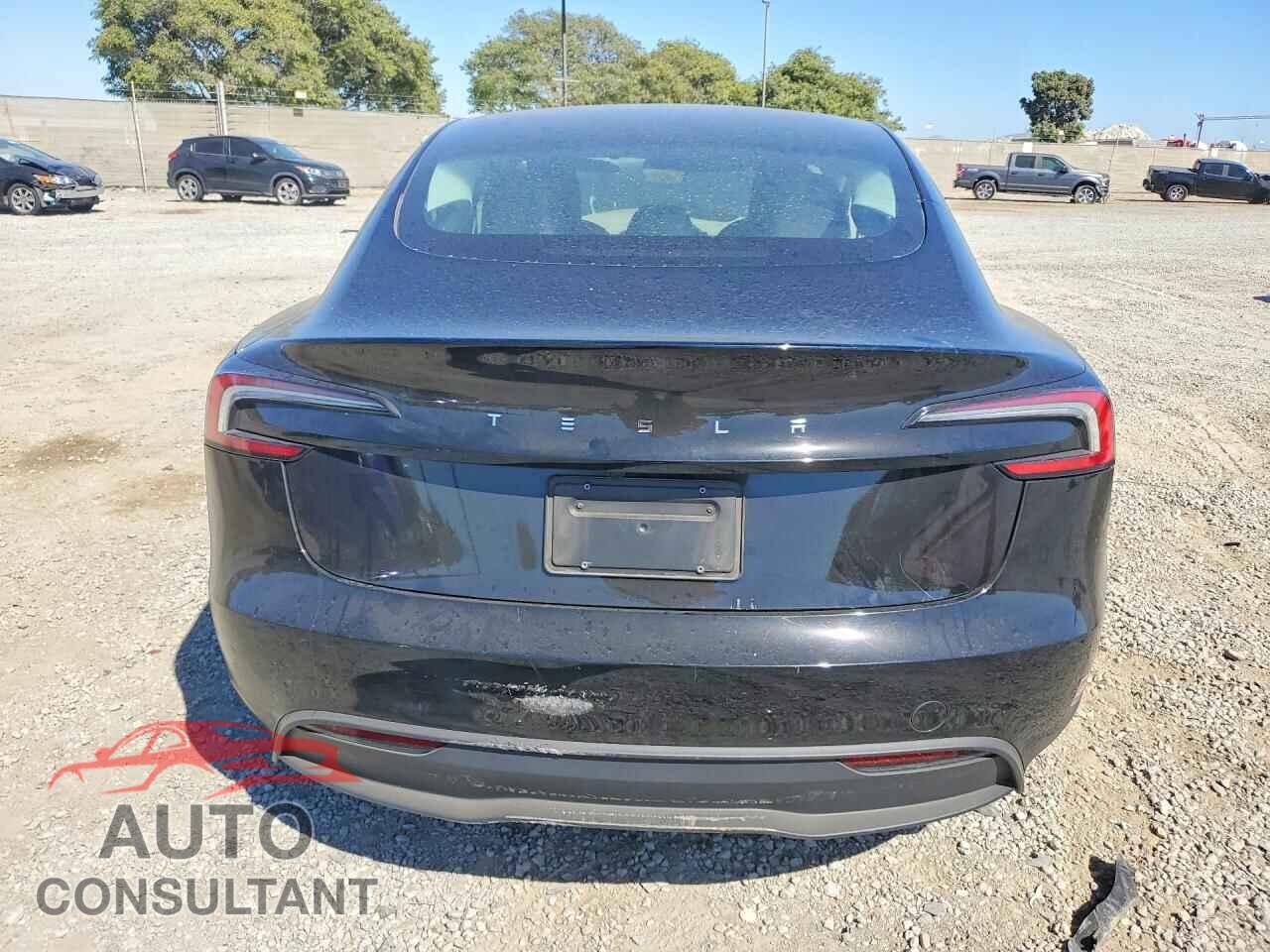 TESLA MODEL 3 2024 - 5YJ3E1EA8RF722501