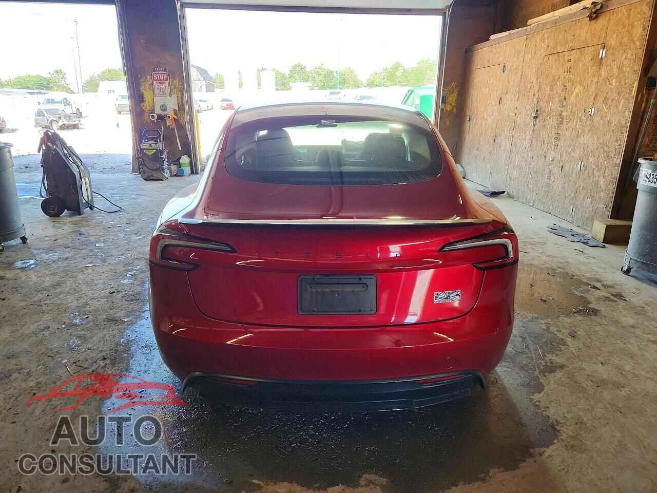 TESLA MODEL 3 2026 - 5YJ3E1ET4TF135222