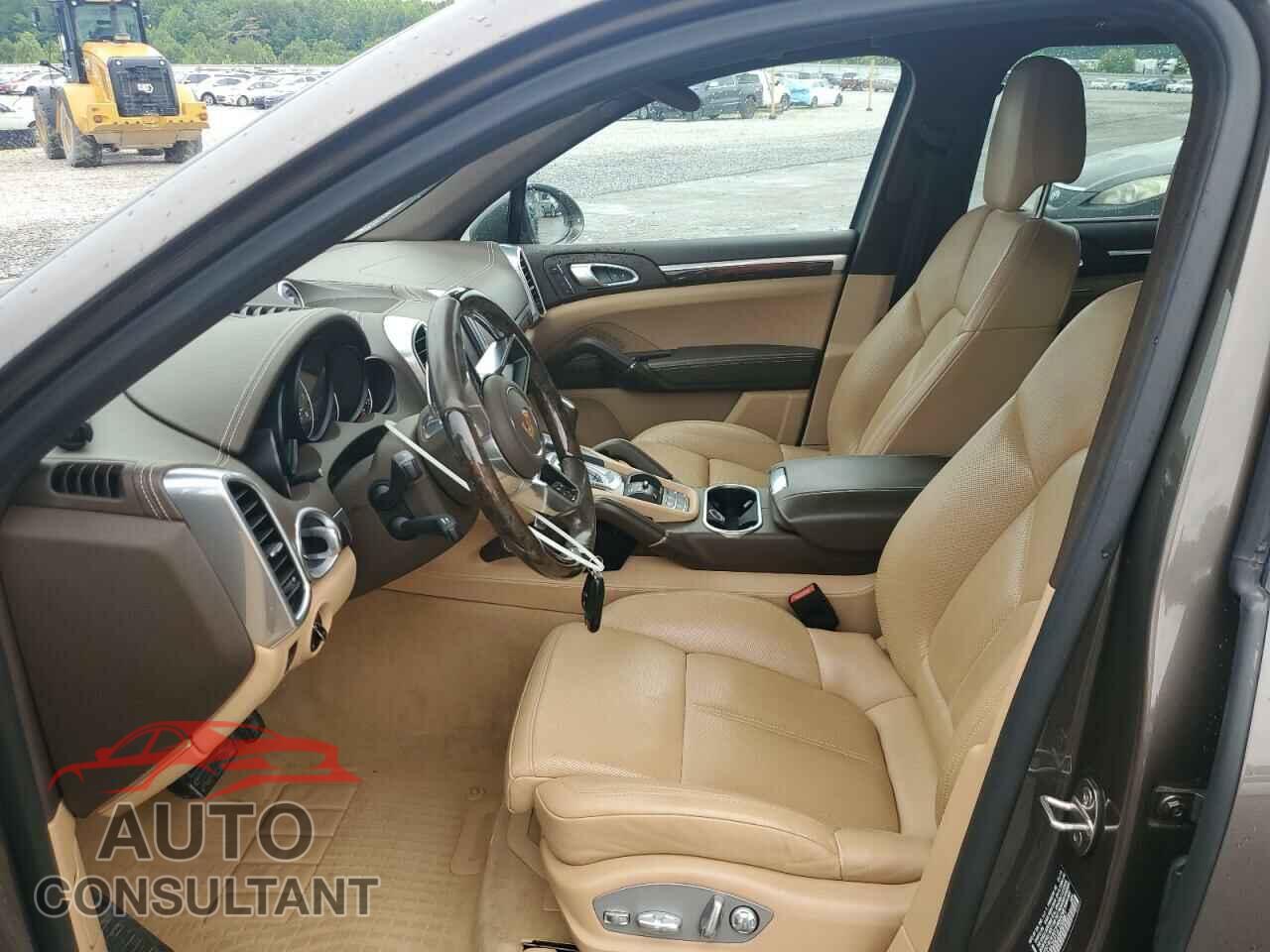PORSCHE CAYENNE 2016 - WP1AA2A21GLA00867