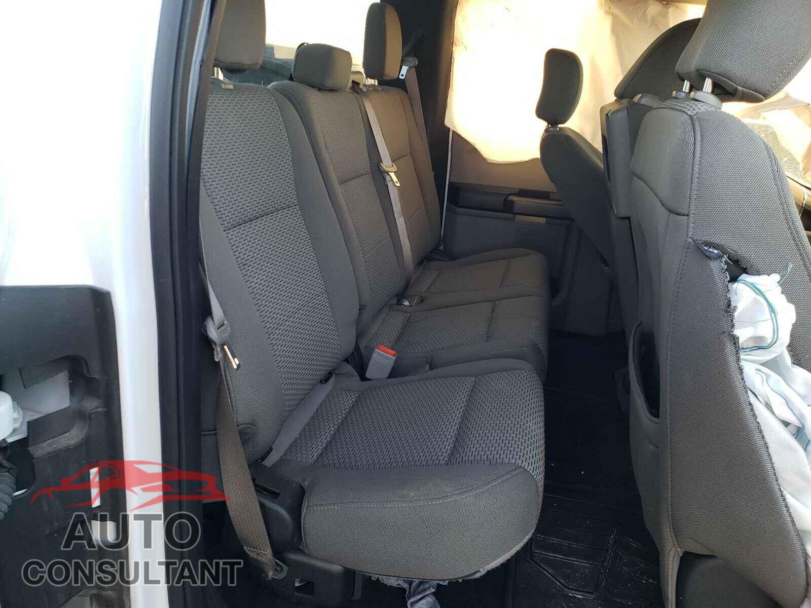 FORD F150 2018 - 1FTFX1EG5JFA35536