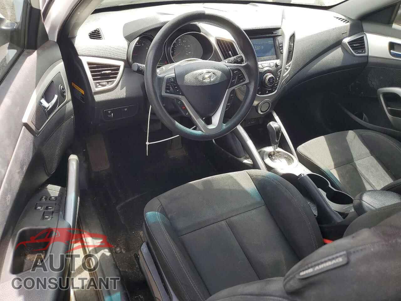 HYUNDAI VELOSTER 2015 - KMHTC6AD2FU236476