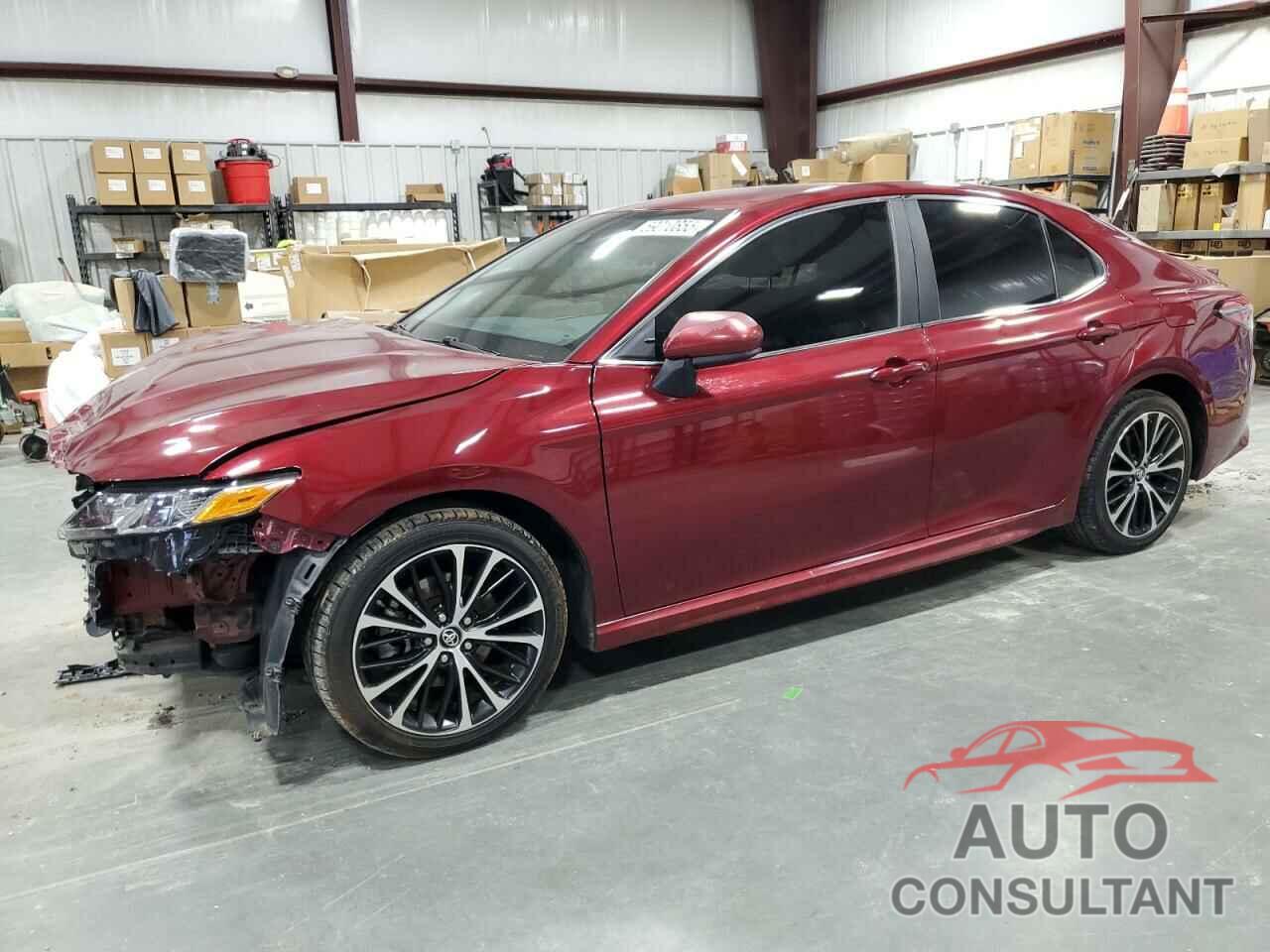 TOYOTA CAMRY 2018 - 4T1B11HK0JU507925