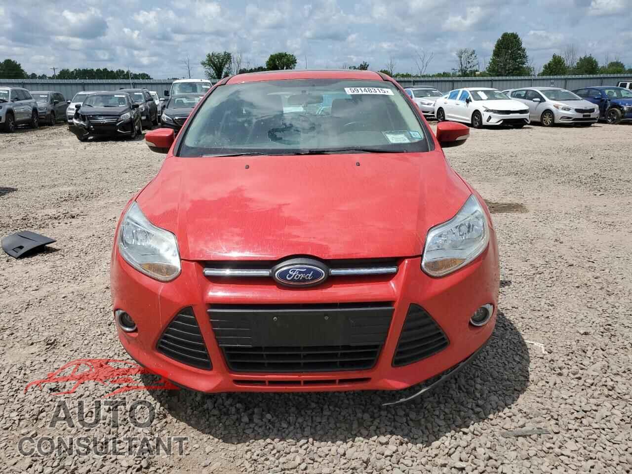 FORD FOCUS 2014 - 1FADP3K2XEL320550