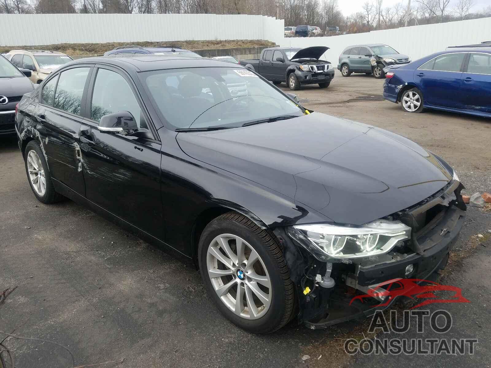 BMW 3 SERIES 2018 - WBA8E5G51JNV03024