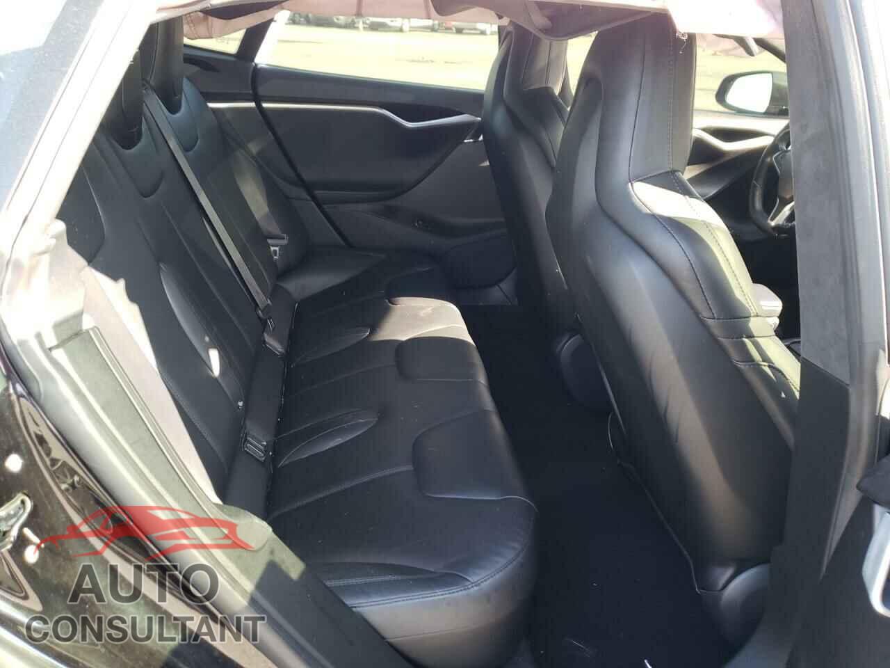 TESLA MODEL S 2016 - 5YJSA1E12GF143976