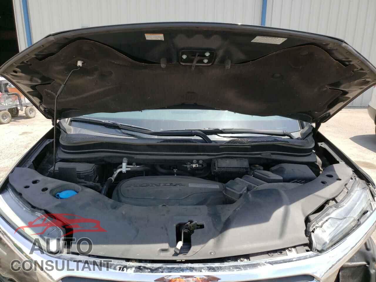 HONDA RIDGELINE 2017 - 5FPYK3F70HB002807