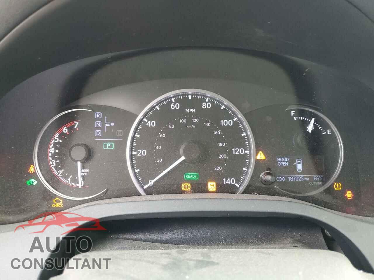 LEXUS CT 200 2011 - JTHKD5BH4B2004555