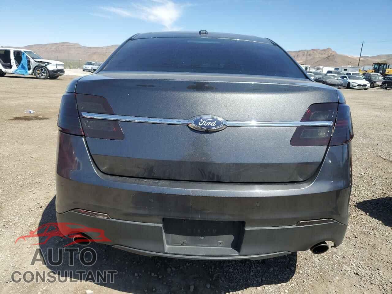 FORD TAURUS 2017 - 1FAHP2E85HG126033