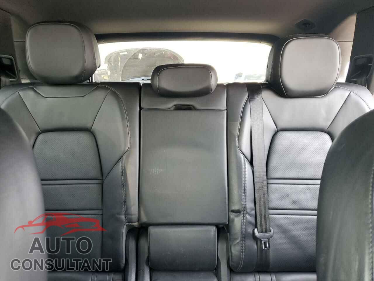 PORSCHE CAYENNE 2021 - WP1AB2AY2MDA28099