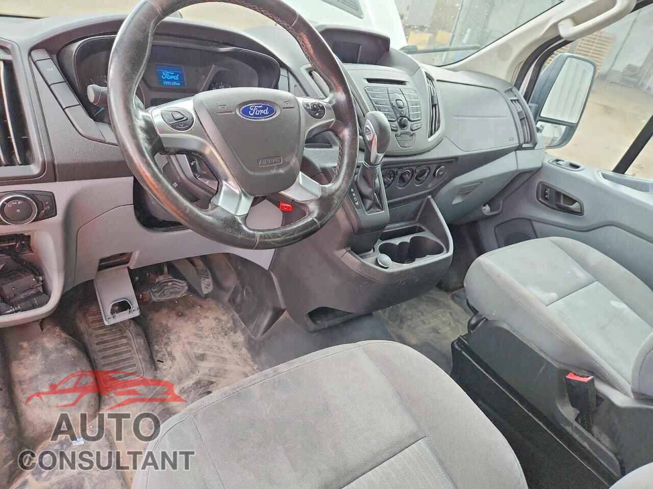 FORD TRANSIT 2017 - 1FTYR1ZM4HKB41741