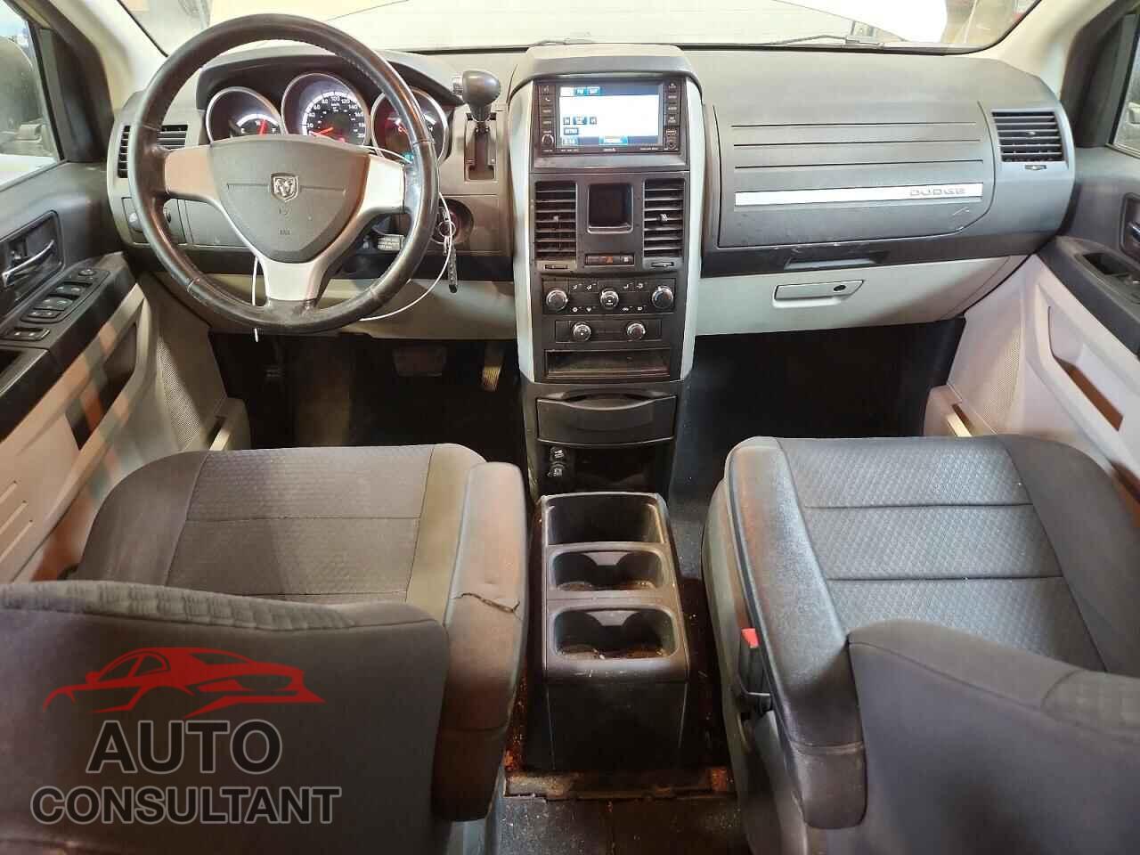 DODGE CARAVAN 2010 - 2D4RN4DE1AR217380