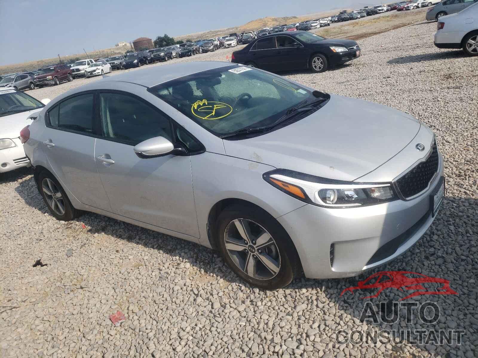 KIA FORTE 2018 - 3KPFL4A76JE224676