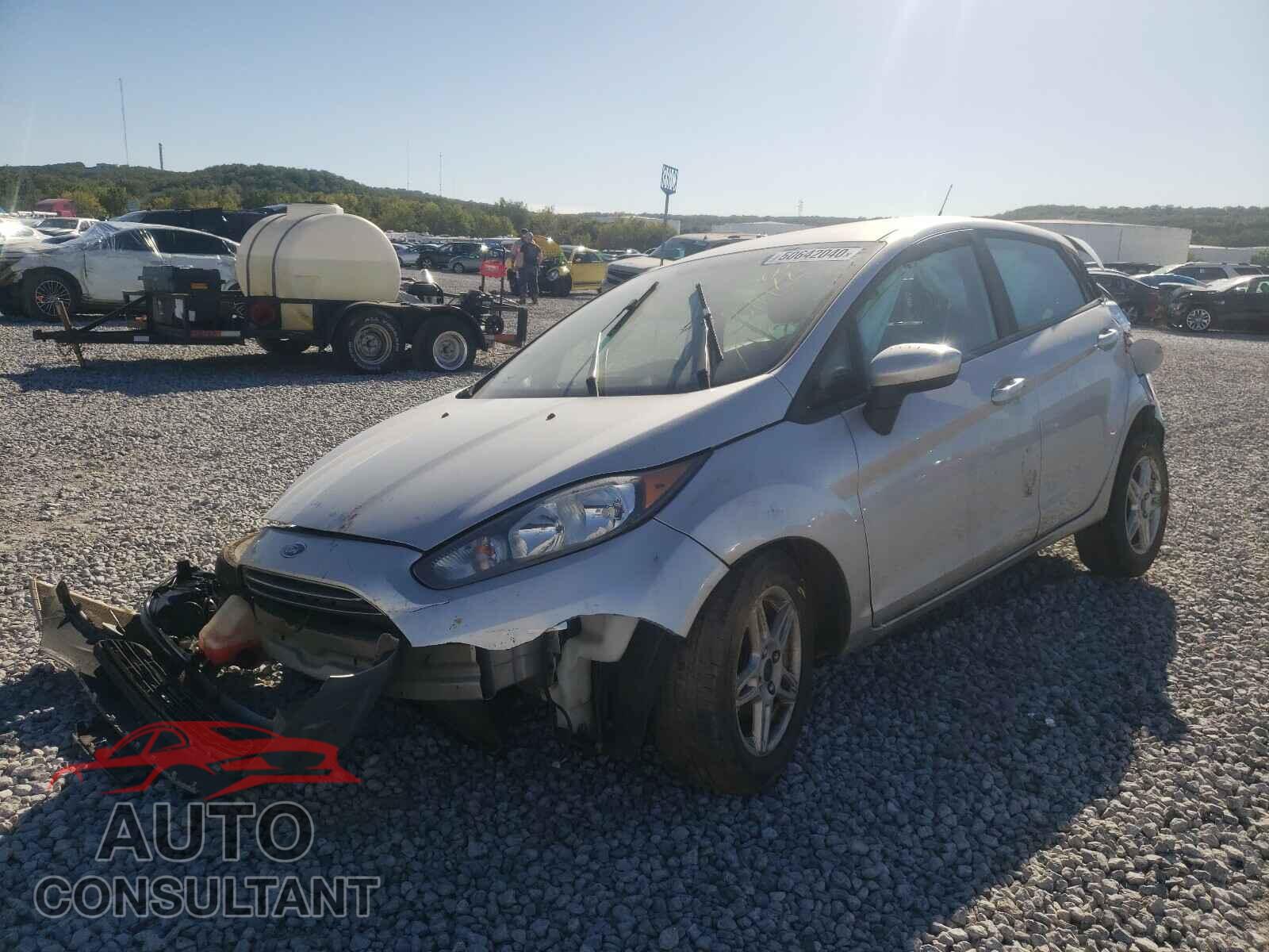 FORD FIESTA 2017 - 3FADP4EJ5HM156846