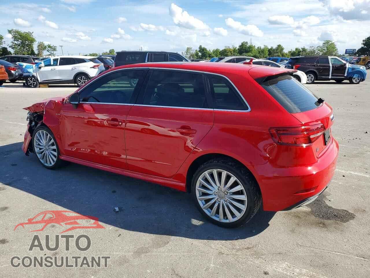 AUDI A3 2017 - WAUTPBFF9HA036370