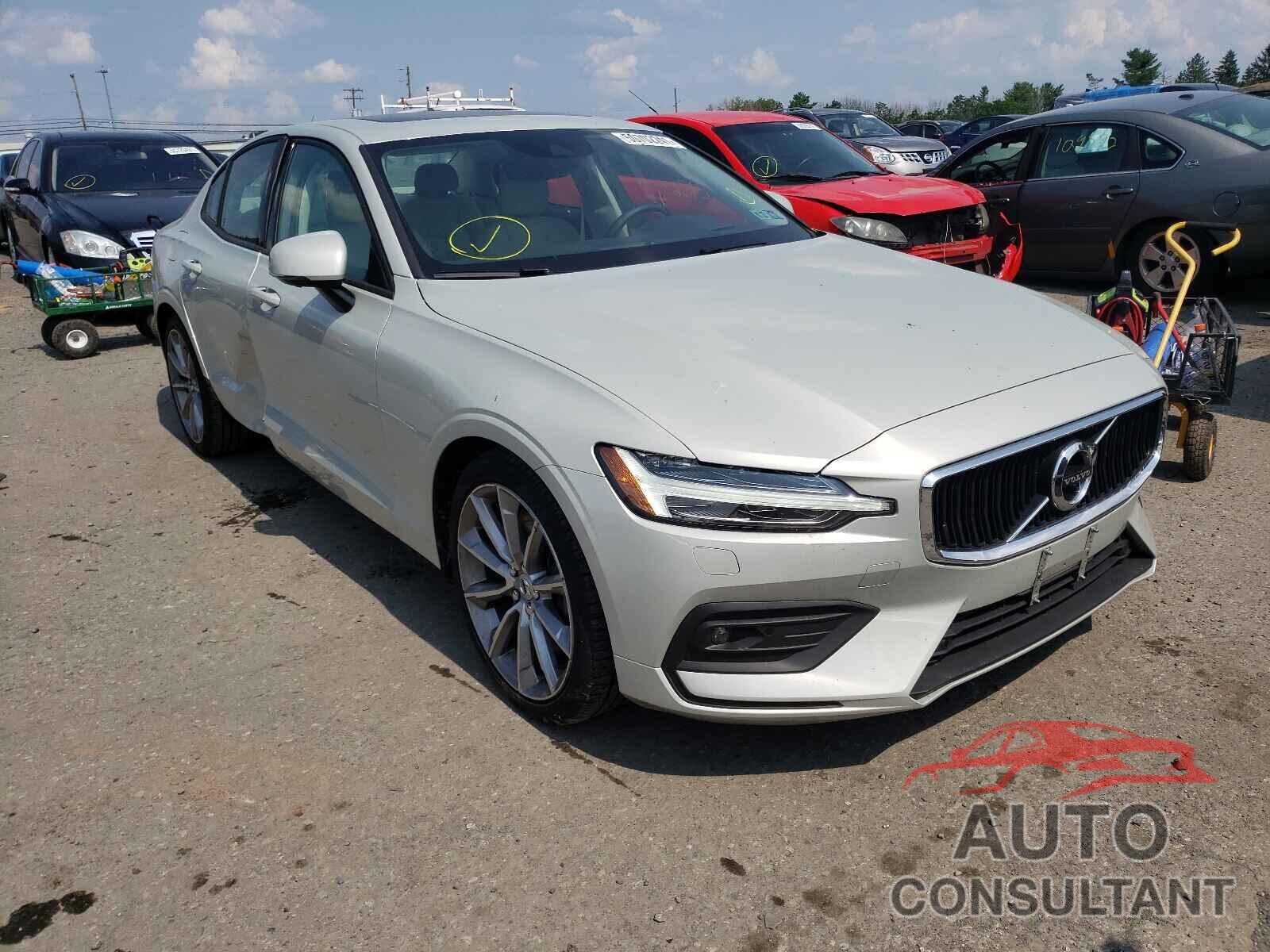 VOLVO S60 2019 - 7JRA22TK2KG017952