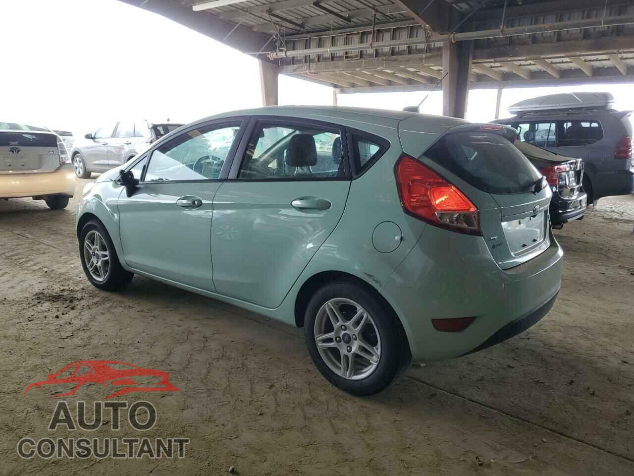 FORD FIESTA 2018 - 3FADP4EJ3JM114102