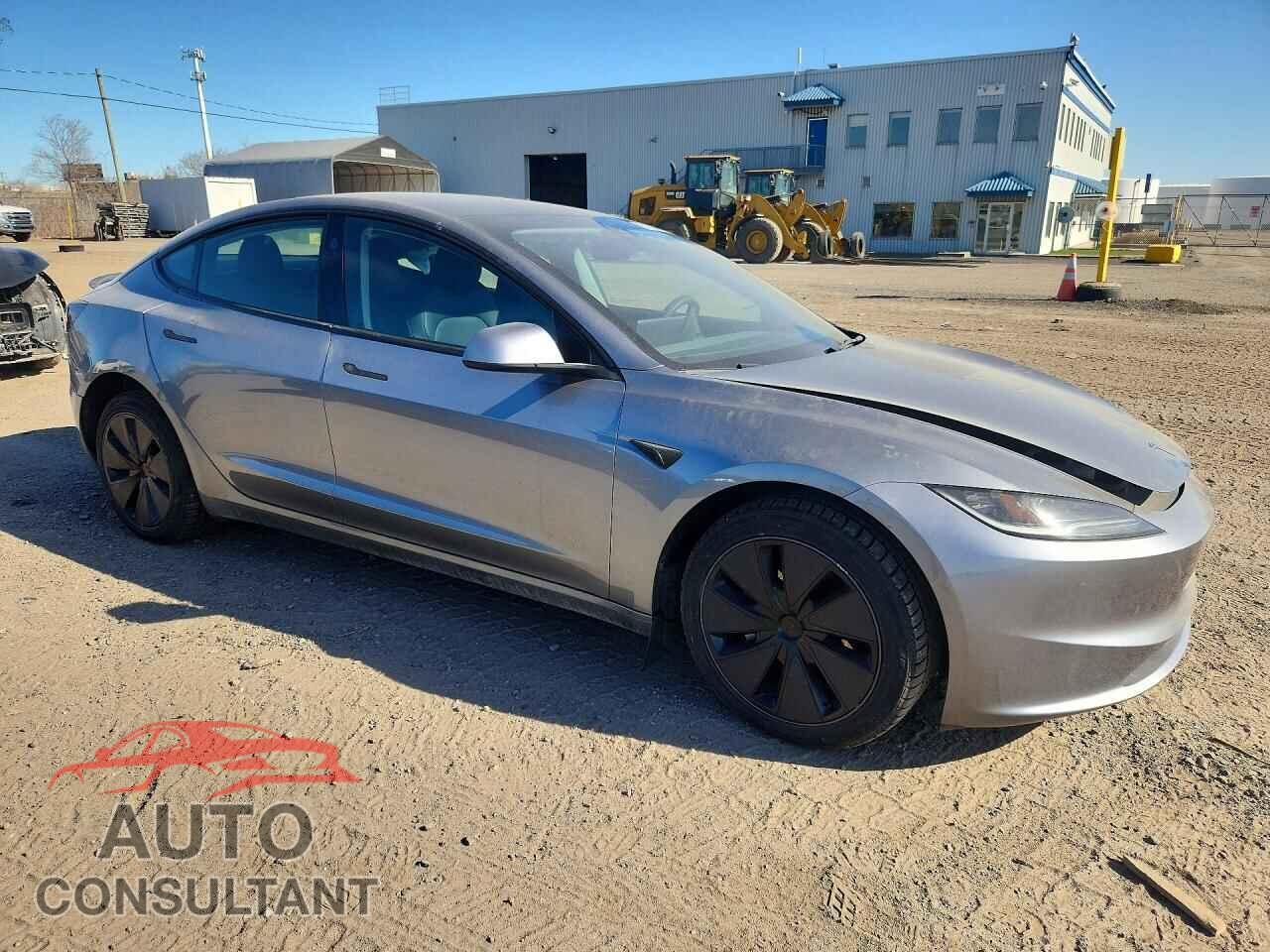 TESLA MODEL 3 2024 - LRW3E7FA4RC277234