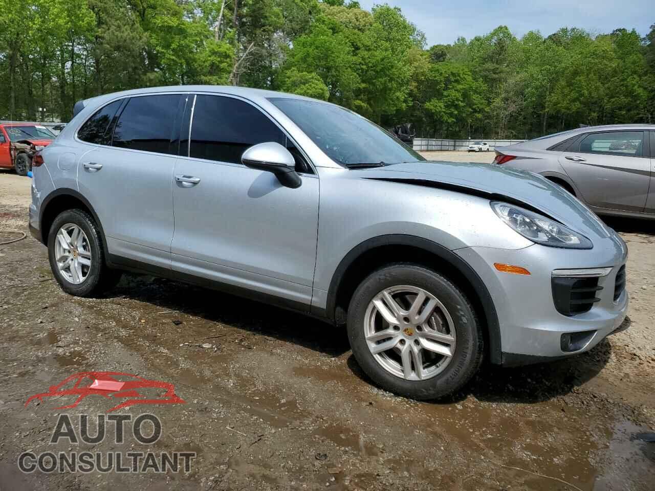 PORSCHE CAYENNE 2016 - WP1AA2A26GKA37886