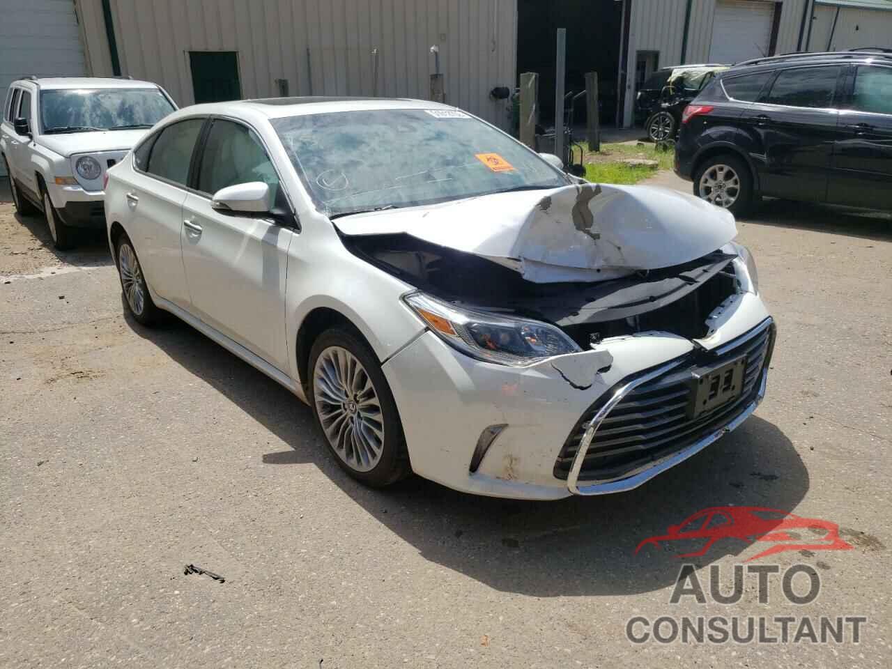 TOYOTA AVALON 2018 - 4T1BK1EB0JU265901