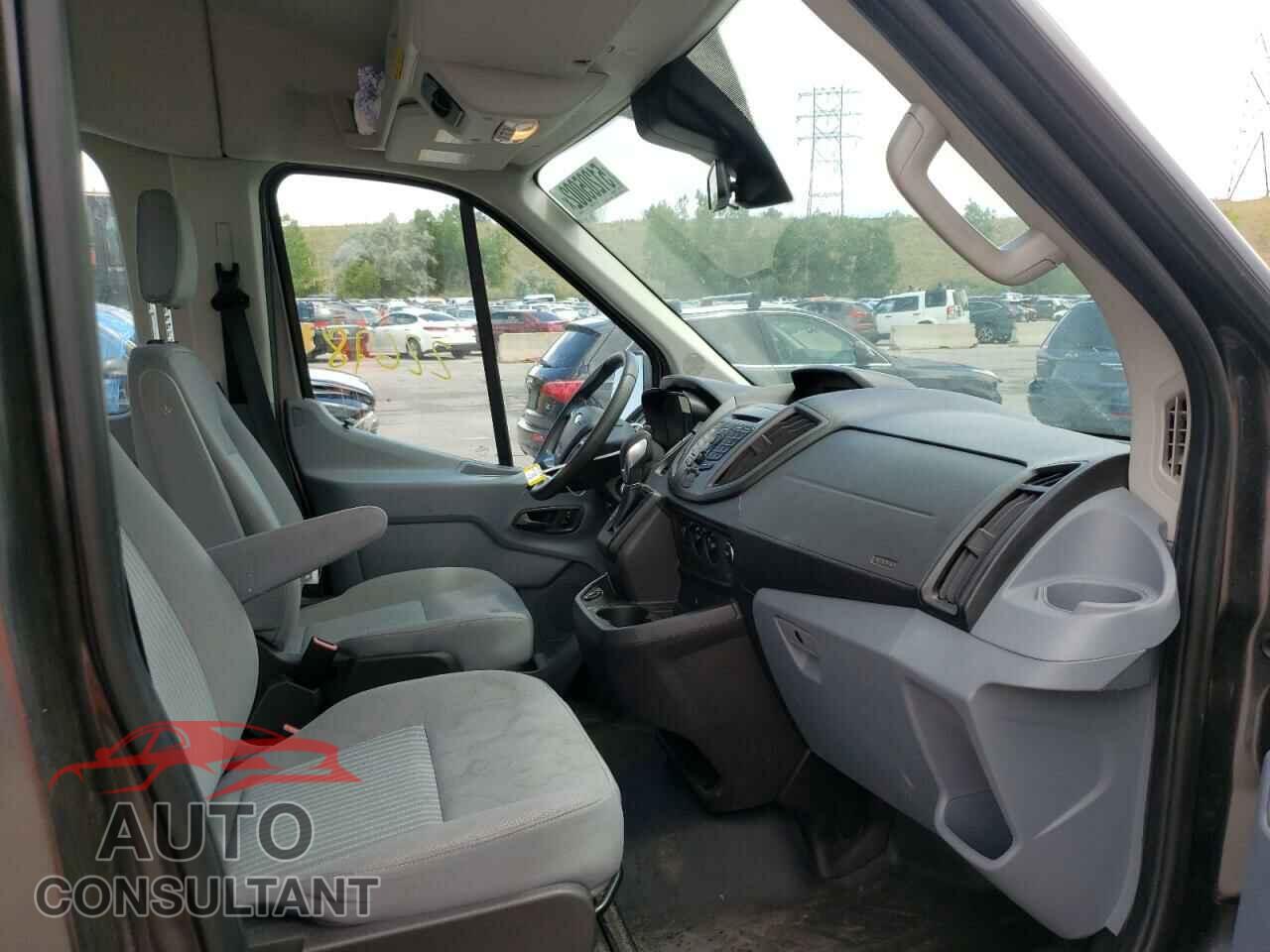 FORD TRANSIT 2019 - 1FBZX2CG3KKA35800