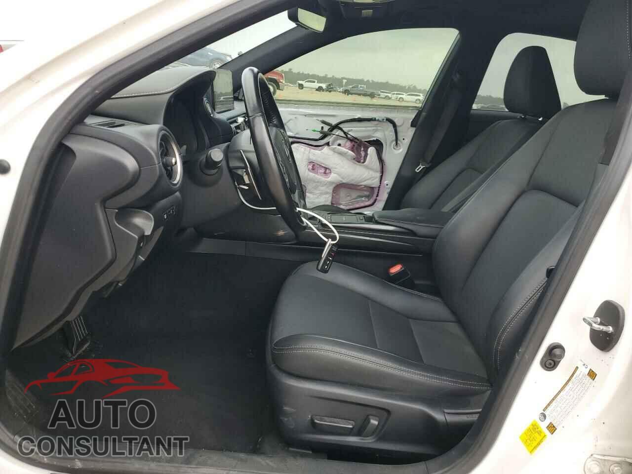 LEXUS IS 2021 - JTHCA1D28M5116162