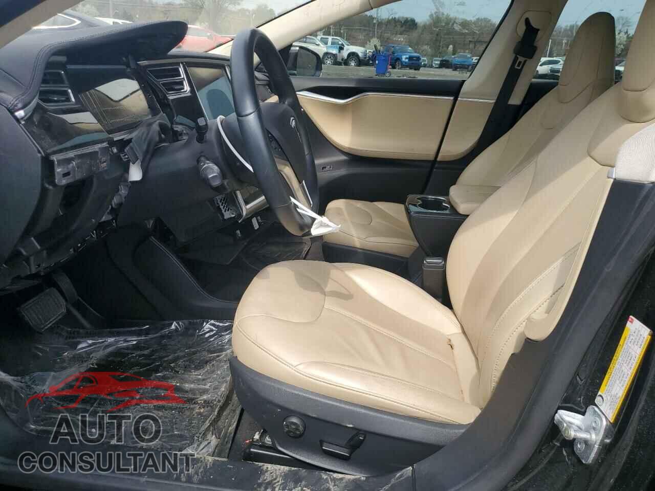 TESLA MODEL S 2013 - 5YJSA1CN8DFP22679