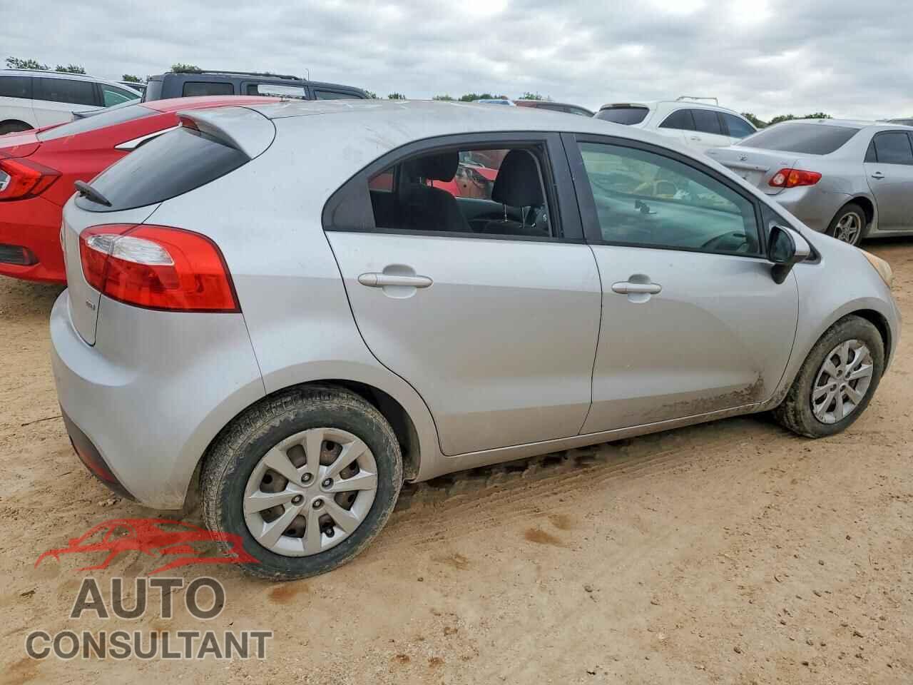 KIA RIO 2013 - KNADM5A37D6246829