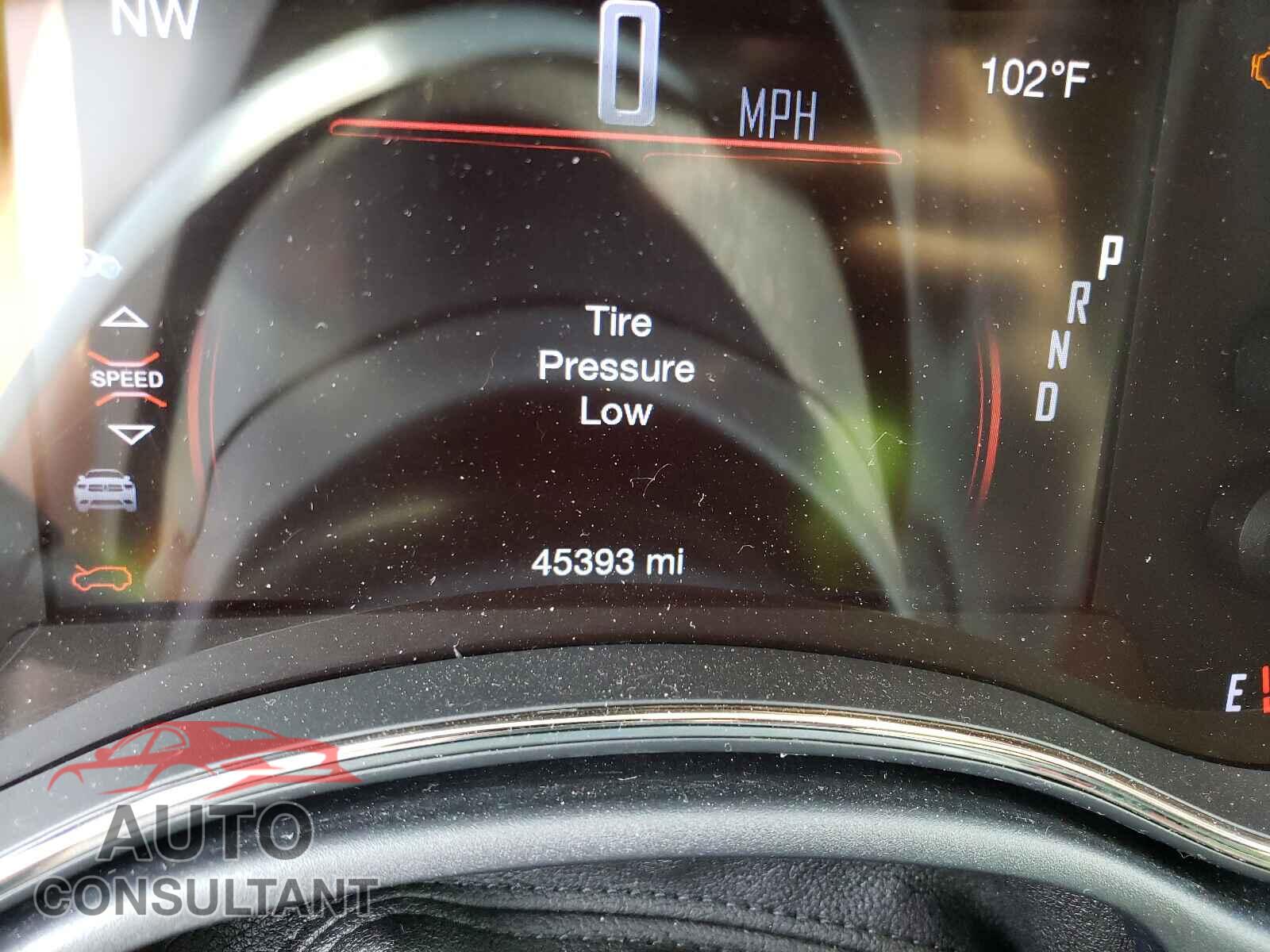 DODGE DURANGO 2018 - 1C4RDJDG2JC161183