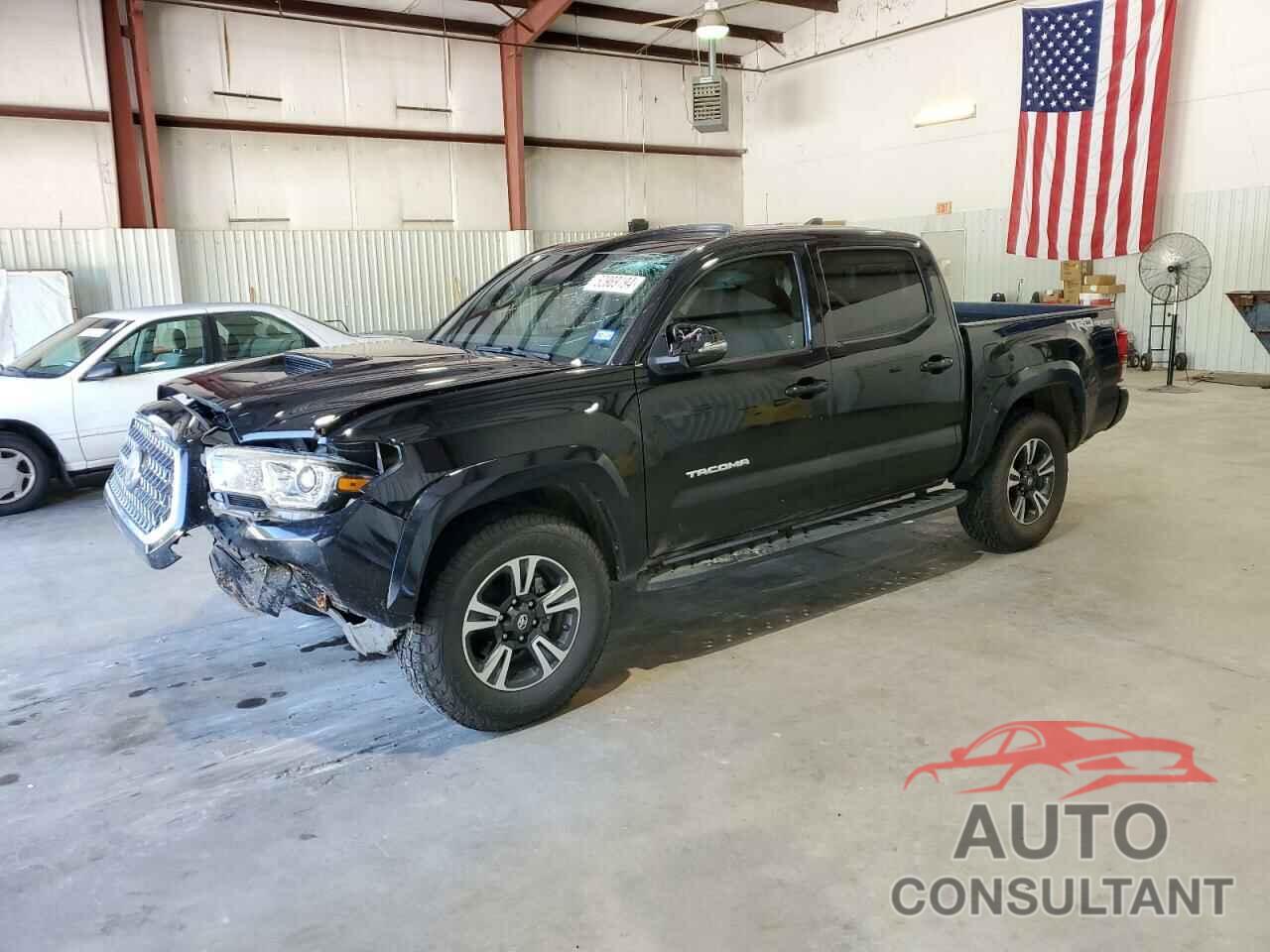 TOYOTA TACOMA 2019 - 5TFAZ5CN2KX082127