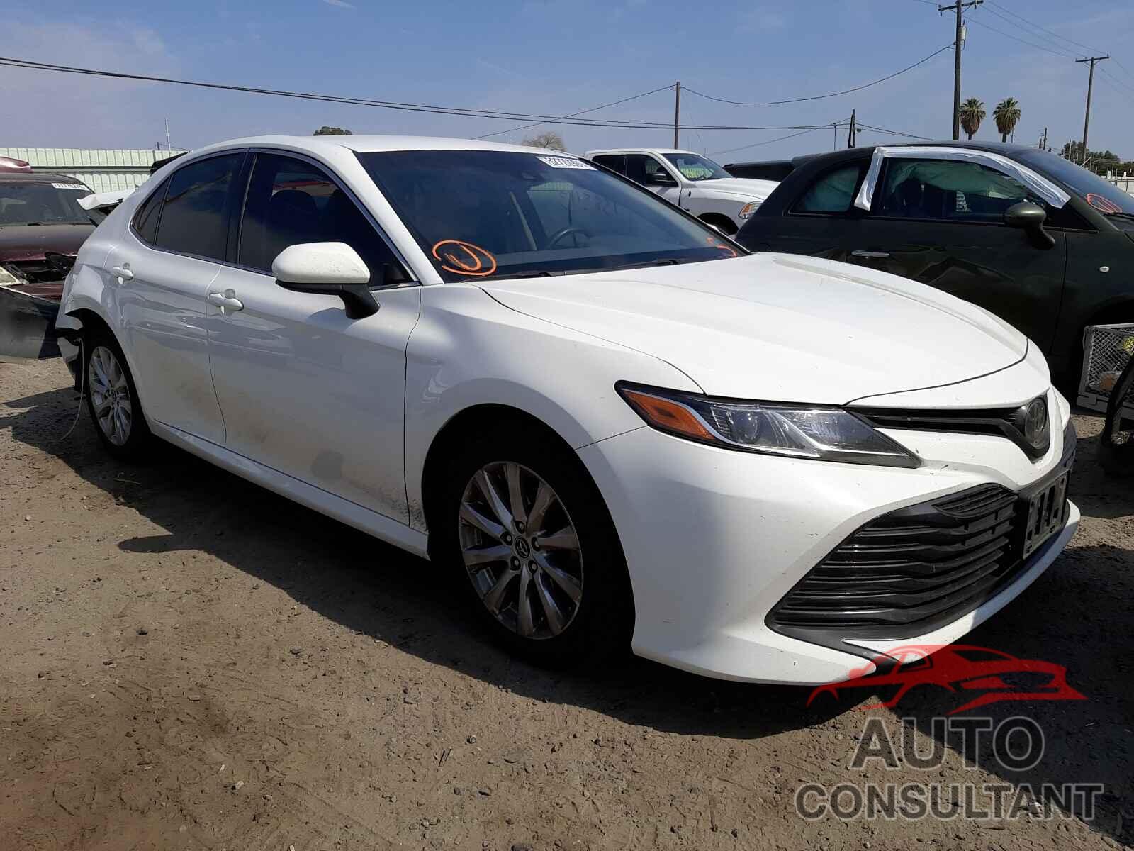 TOYOTA CAMRY 2018 - JTNB11HK7J3064114