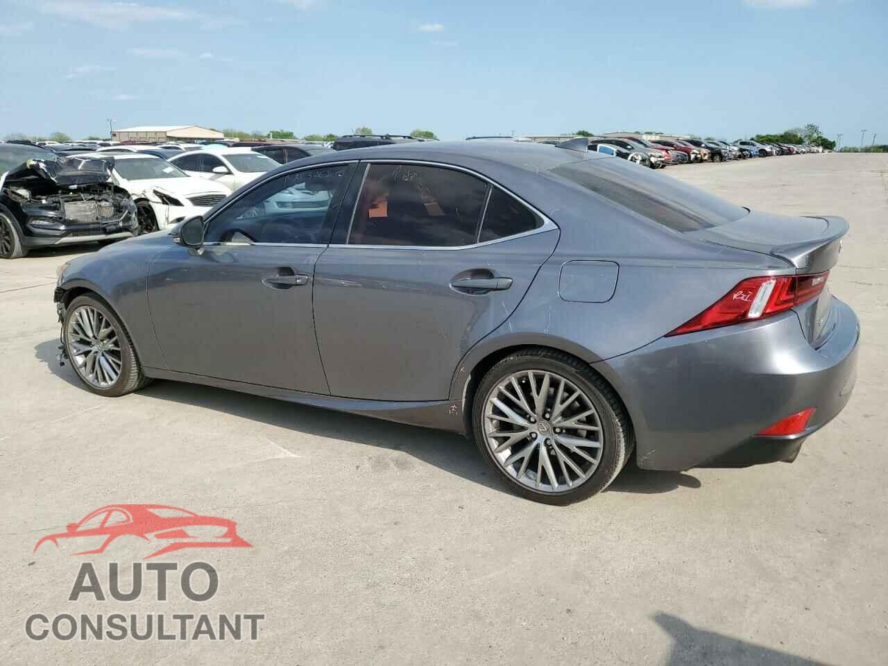 LEXUS IS 2015 - JTHBF1D20F5053123