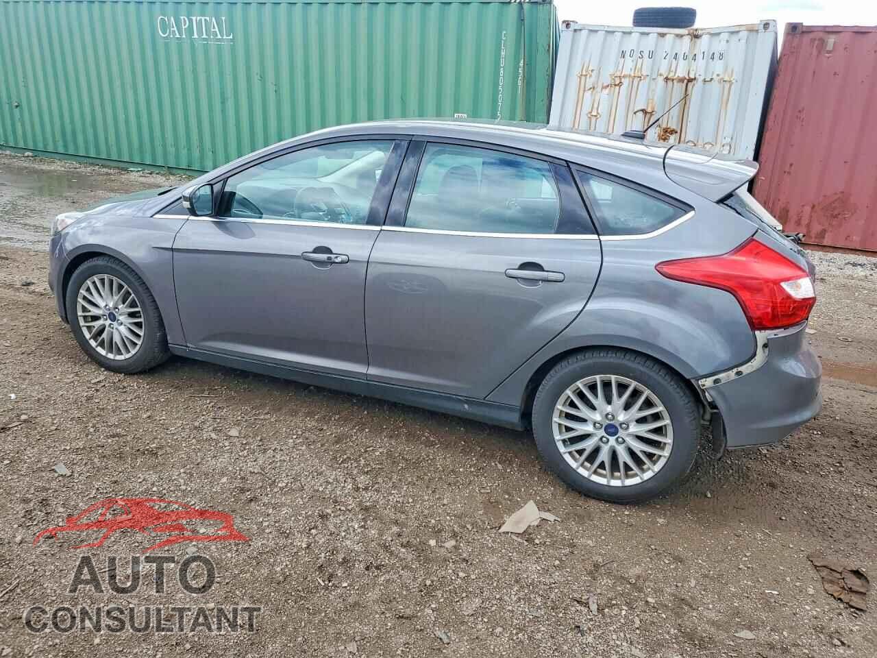 FORD FOCUS 2014 - 1FADP3N24EL228894