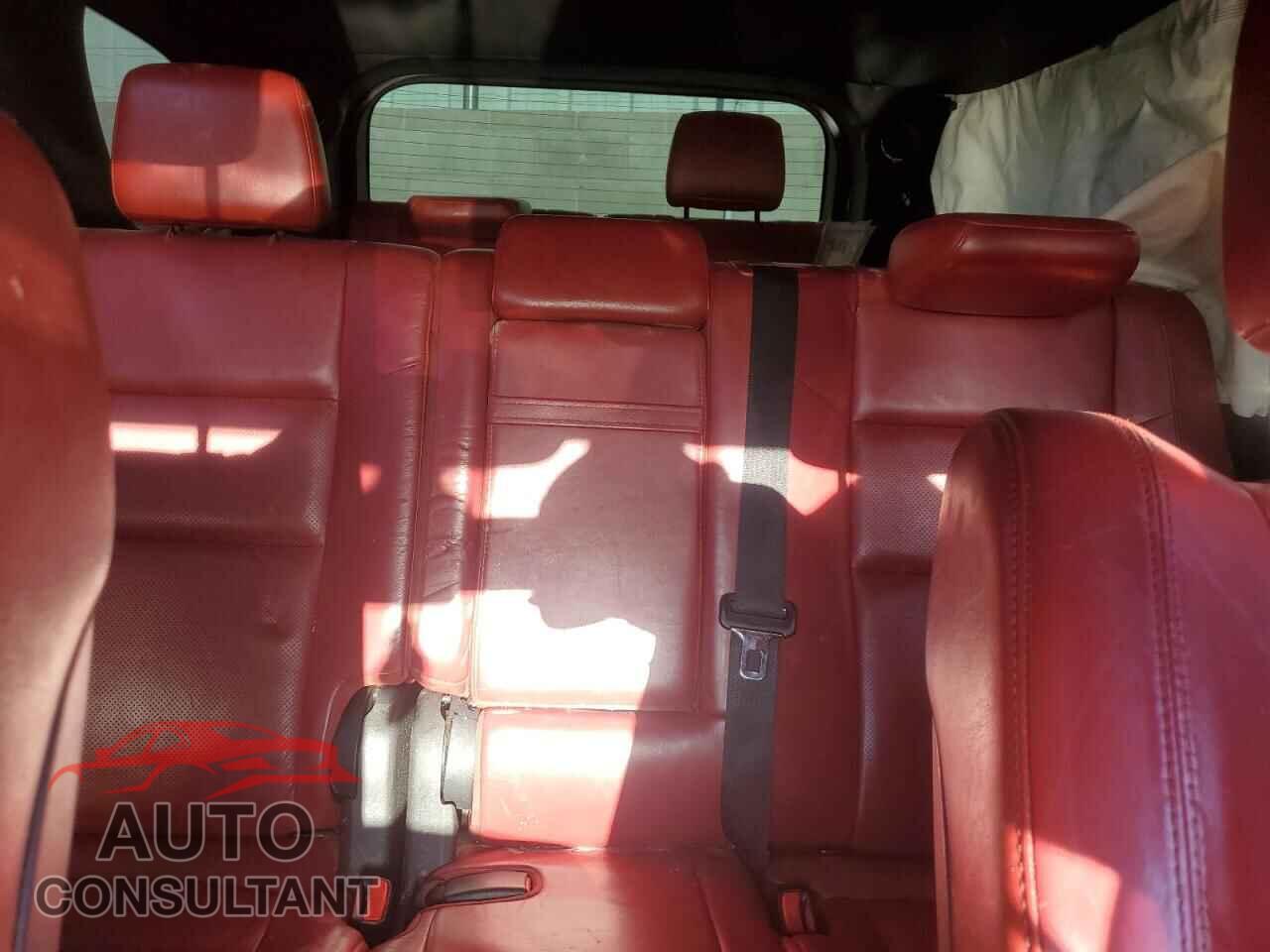 DODGE DURANGO 2018 - 1C4SDJCTXJC329832