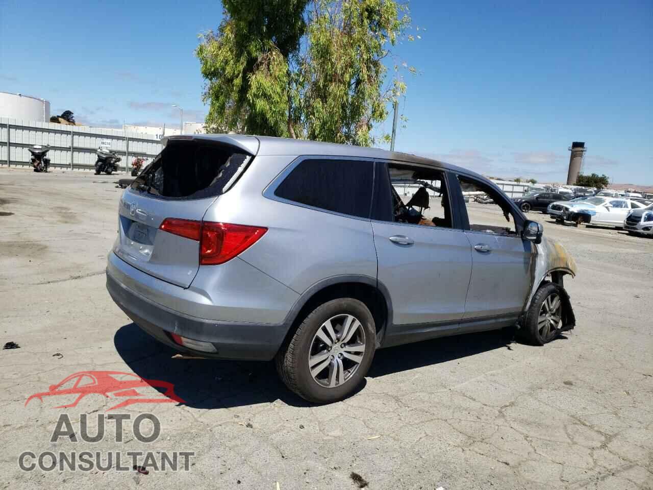 HONDA PILOT 2017 - 5FNYF5H30HB036734
