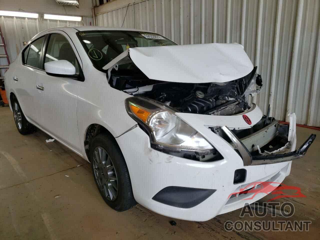 NISSAN VERSA 2018 - 3N1CN7AP3JL835150