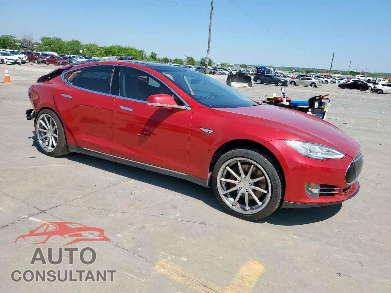 TESLA MODEL S 2013 - 5YJSA1CN5DFP13874