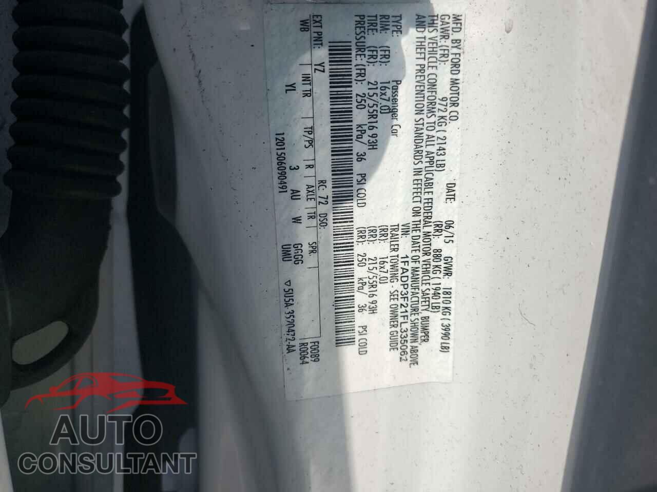 FORD FOCUS 2015 - 1FADP3F21FL335062