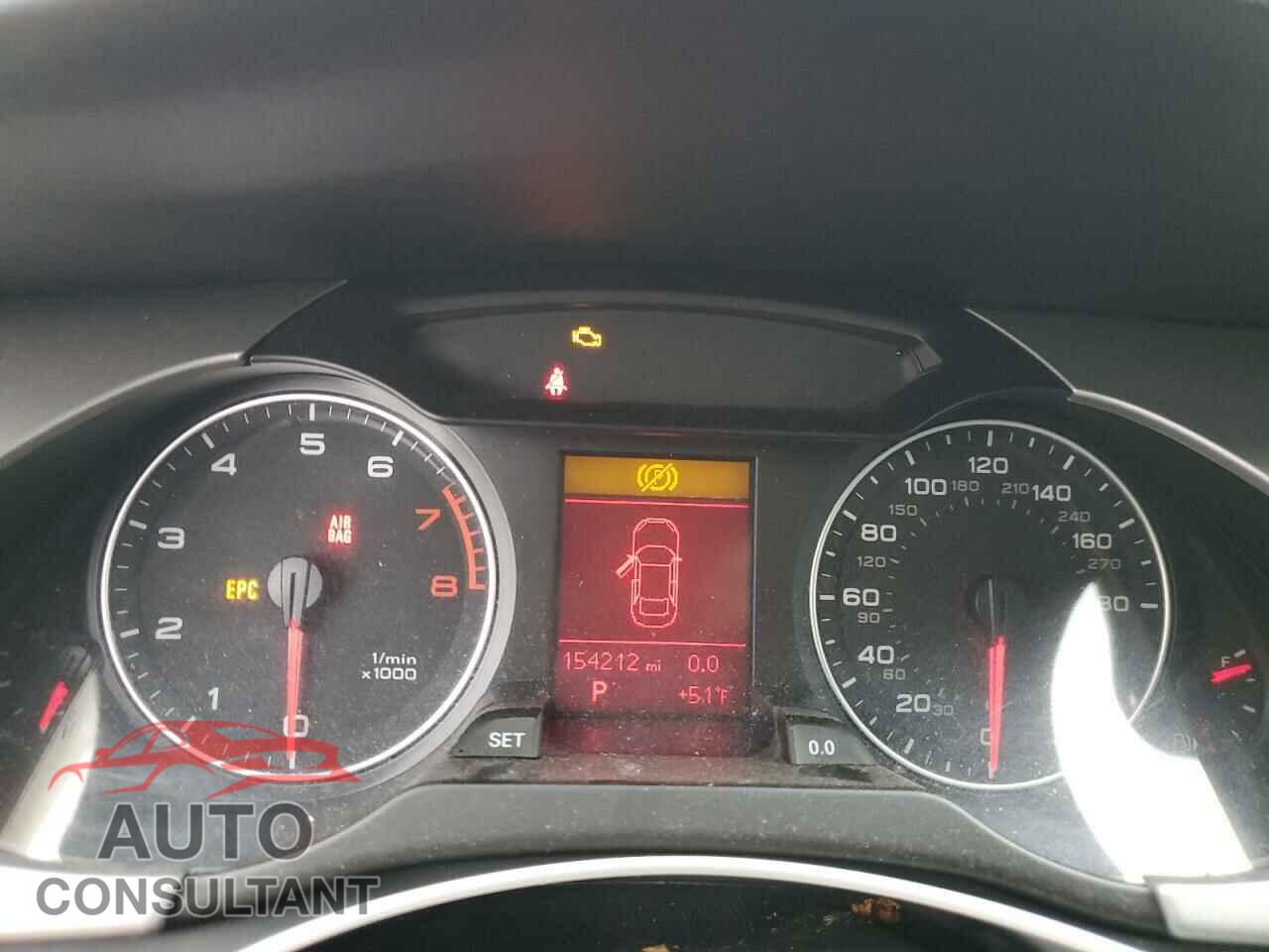 AUDI A4 2012 - WAUBFAFL9CN017835