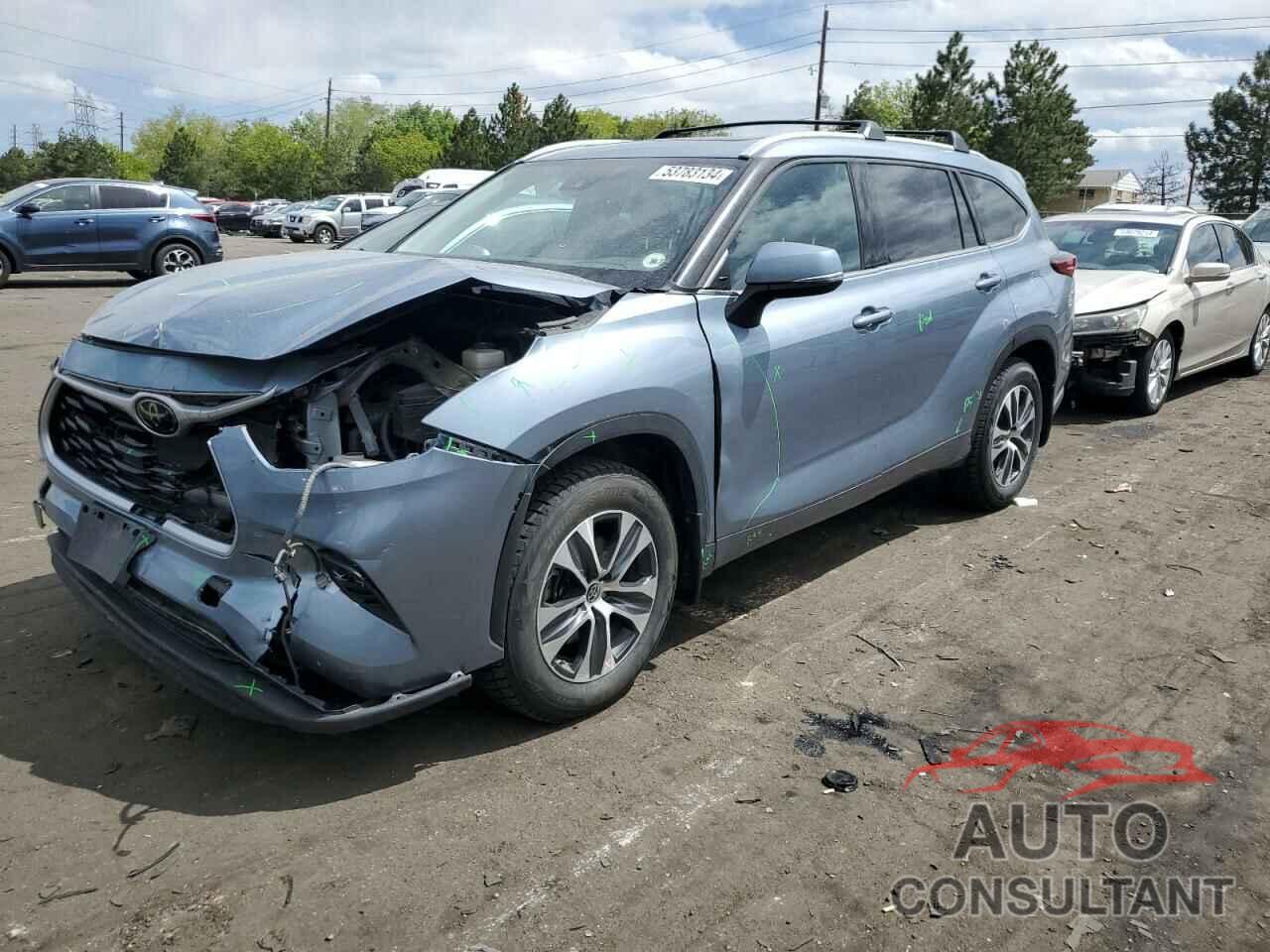 TOYOTA HIGHLANDER 2022 - 5TDHZRBH2NS189481