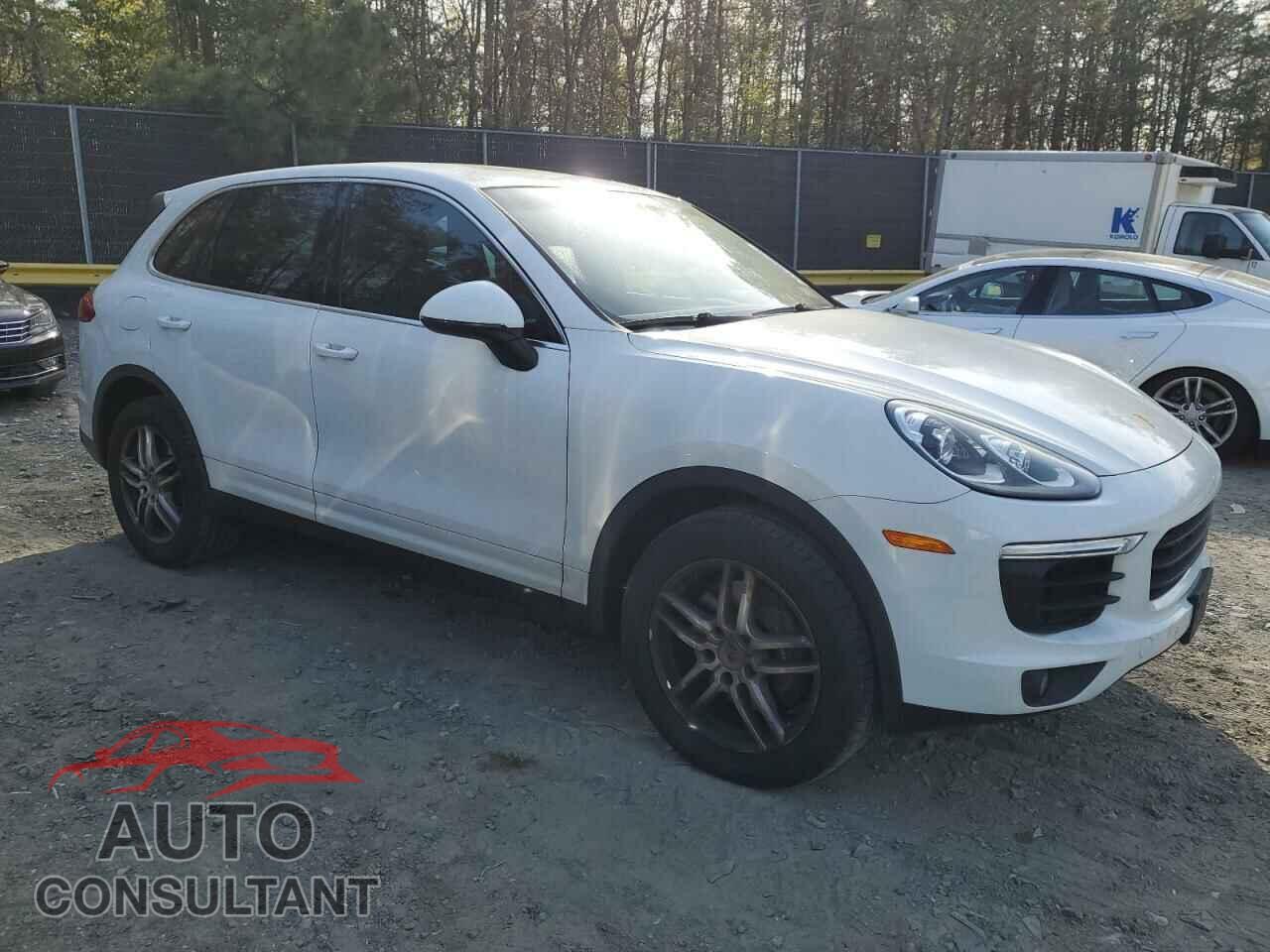 PORSCHE CAYENNE 2016 - WP1AA2A29GKA10973