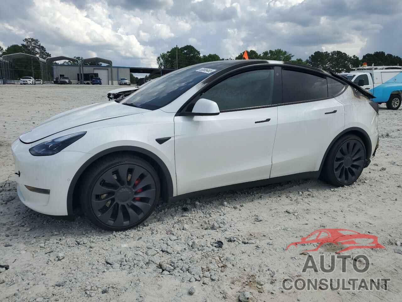 TESLA MODEL Y 2021 - 5YJYGDEF3MF263500