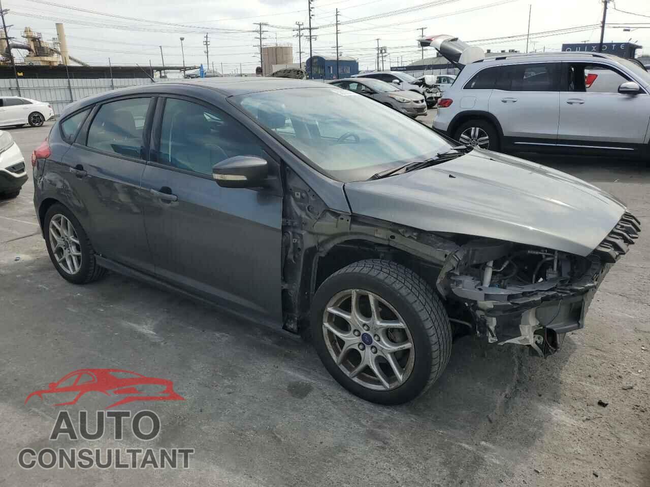 FORD FOCUS 2015 - 1FADP3K23FL330287